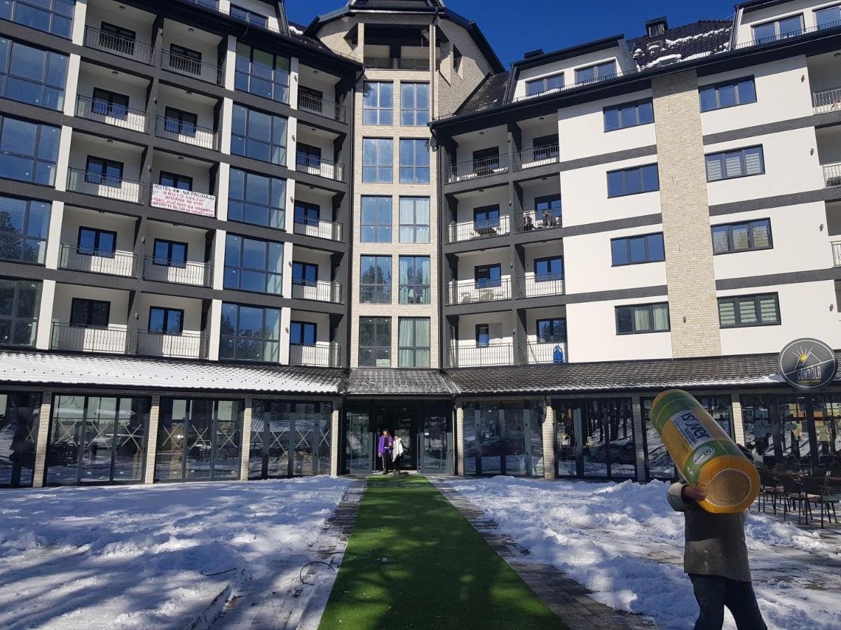 Mb Lux Apartmani Zlatibor Luaran gambar